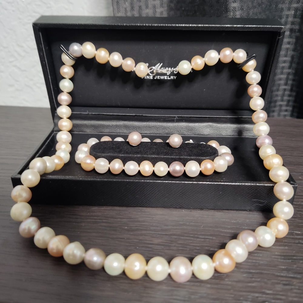 Cultured Freshwater Pearl 3 piece set Multicolor‎